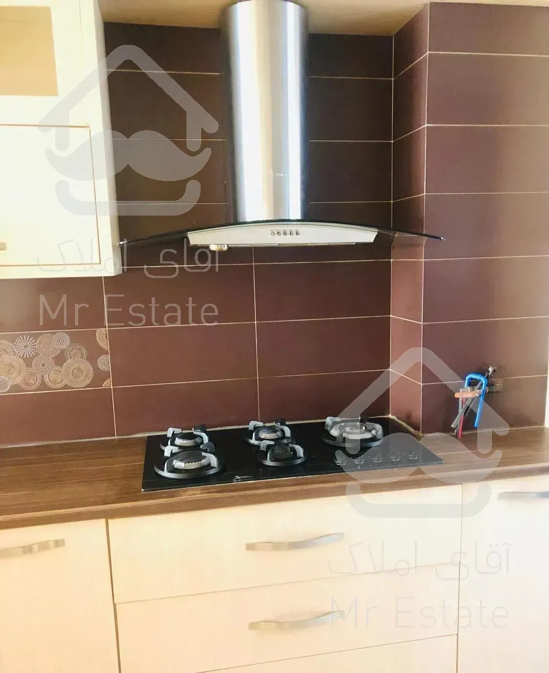 113متر ۲ خواب روبه جنوب خطی رو به آفتاب