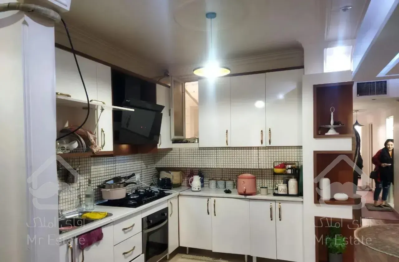 ۱۳۵متر ۳ خوابه فول اکازیون کوی فراز