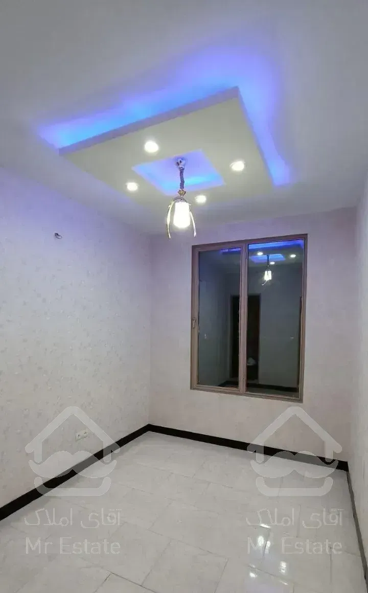 آپارتمان ۵۵ متری ۱ خواب ابتدای فاز/پارکینگ