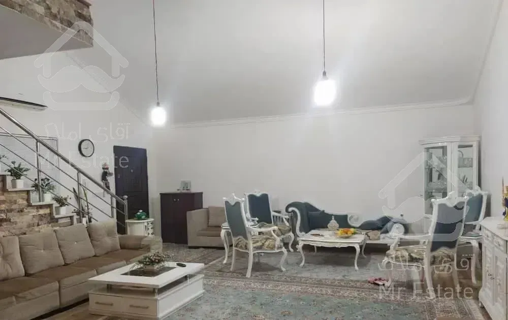 ویلای زیبا اجاکسر روبروی دریا کنار