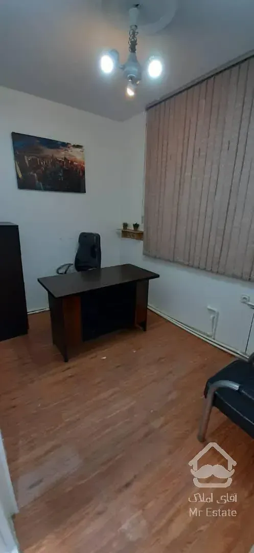 ۷۴ متر اداری تابلوخور بر کاشانی