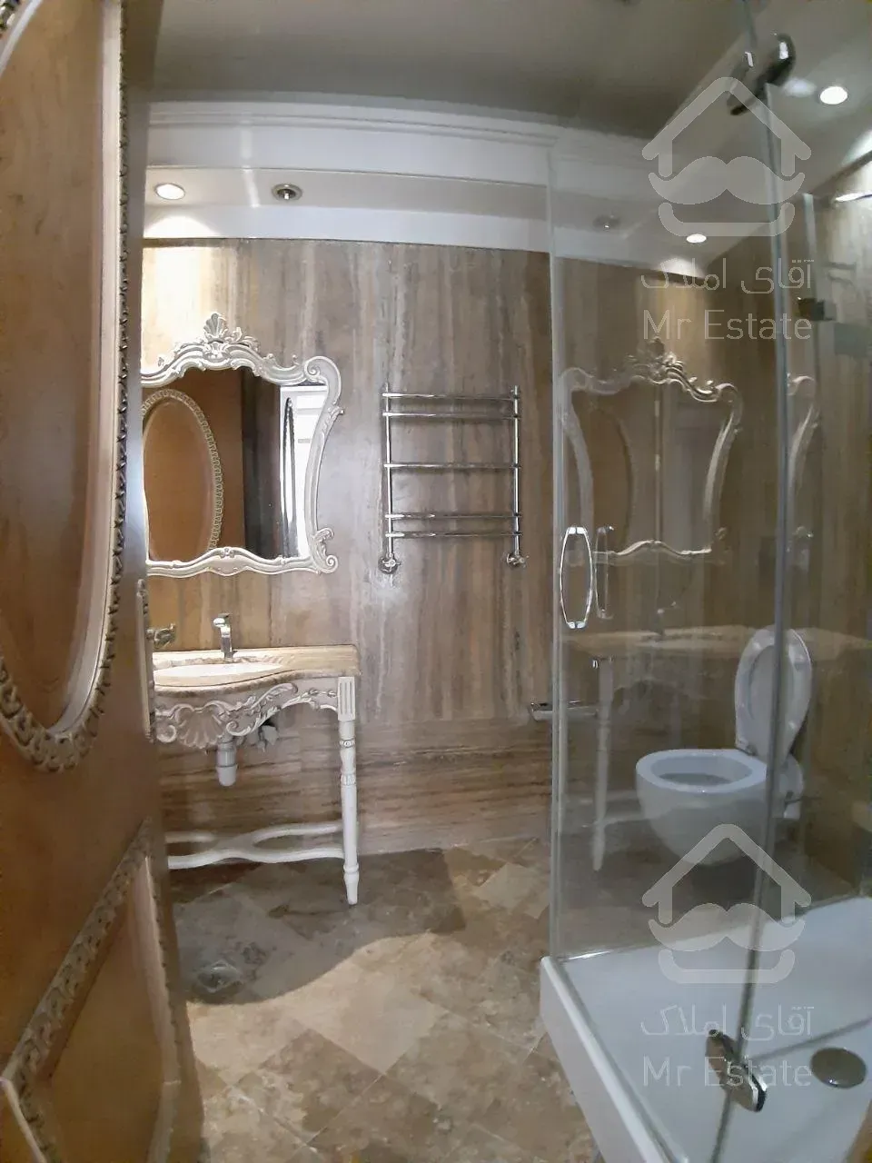 ۲۷۰متری فرمانیه سنبل