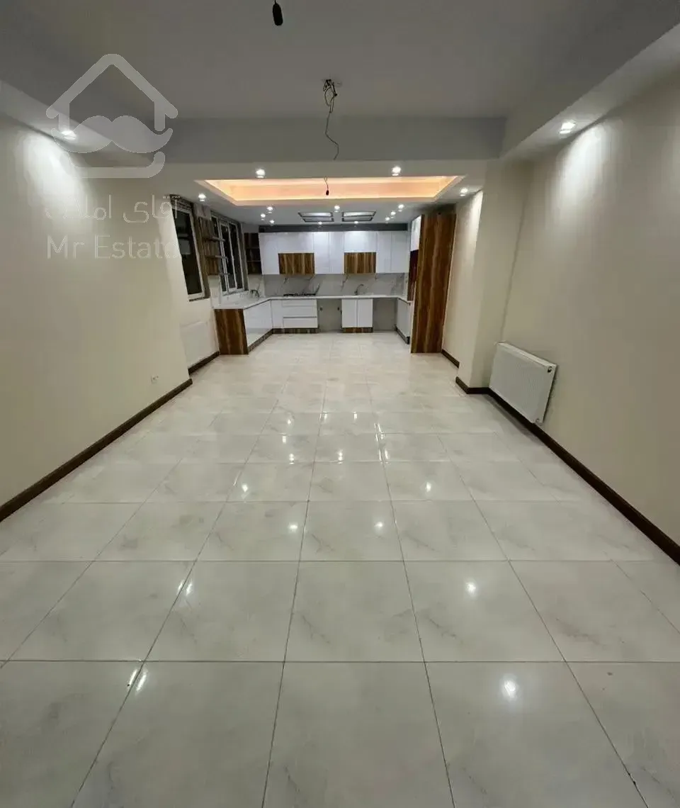 اپارتمان ۹۶ متری نوساز کرمان جنوبی فول