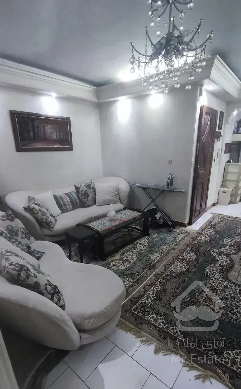 آپارتمان 67 متر / دو خواب / تمیز و خوش نقشه