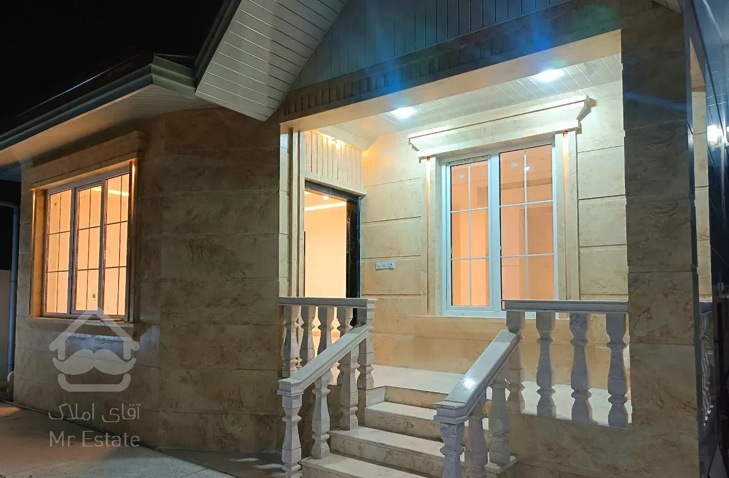 ویلا 250متر 2خواب سکونت دائم/رشت زیباکنار