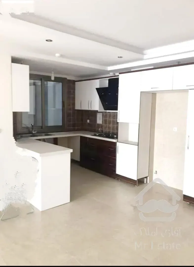 111متر. دو خواب. تخلیه. دزاشیب