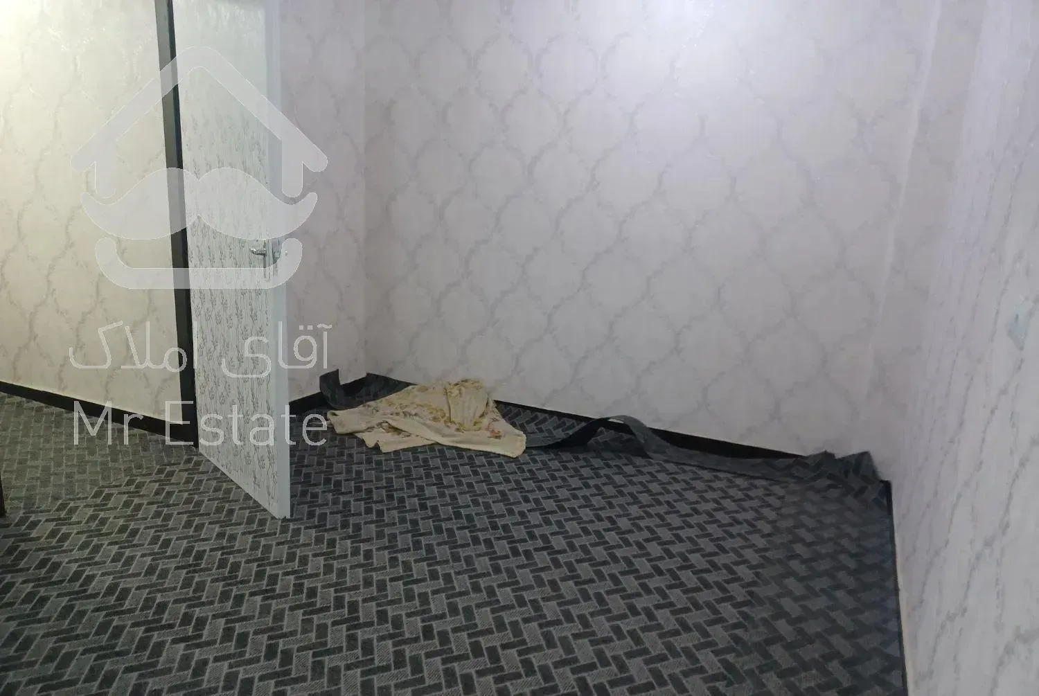 اپارتمان اصلی کارای بازسازی کامل انجام دادم