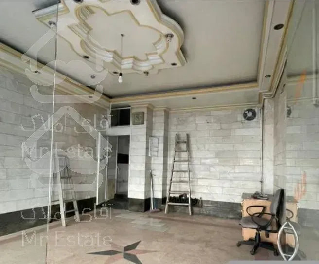 33 متر کفی / سند تجاری / بر اصلی /گذر شلوغ