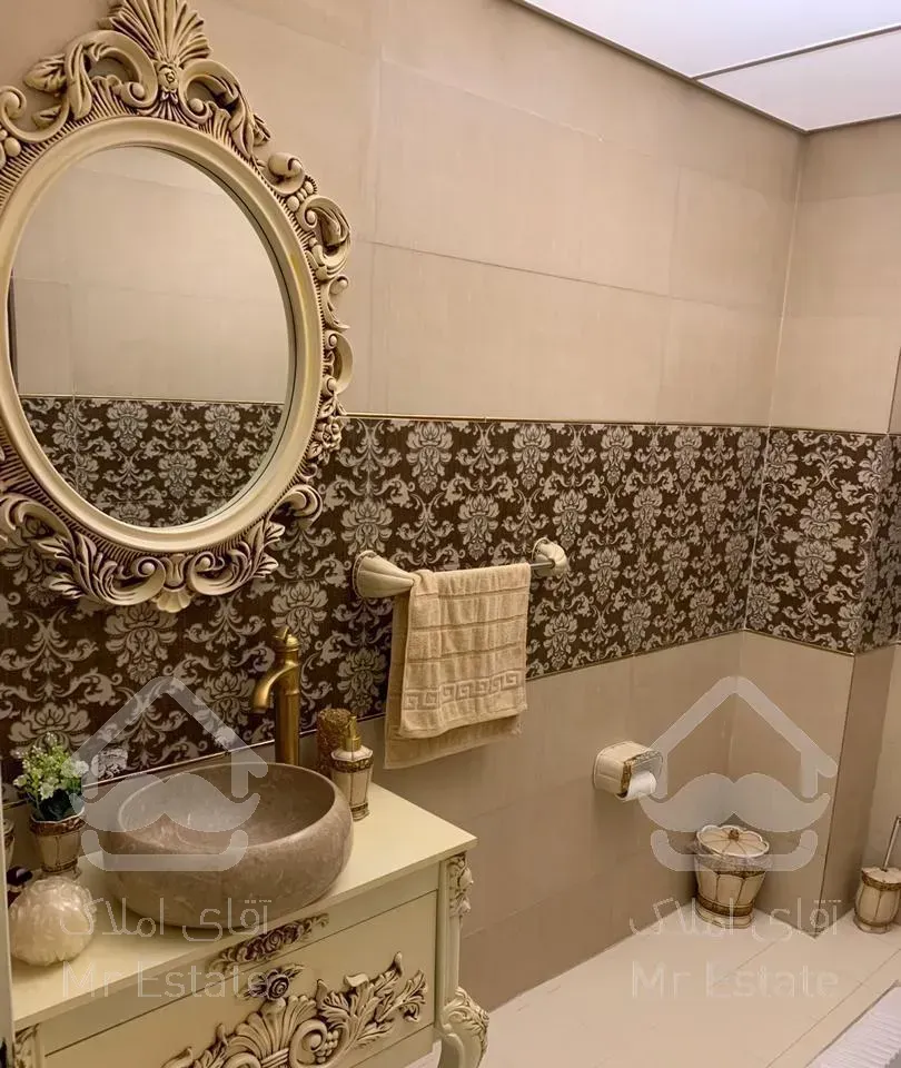 واحد ۱۶۰ متری فول امکانات مهرشهر