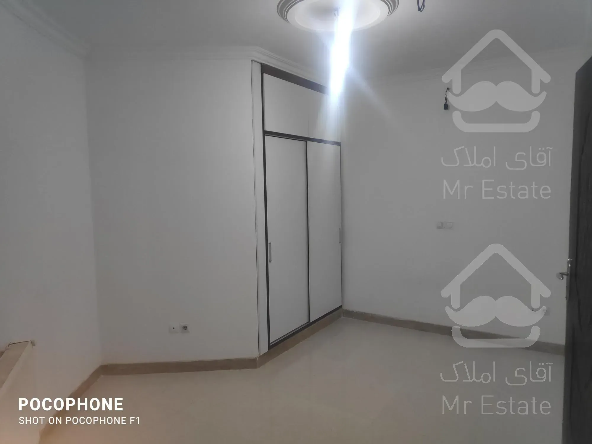 یک واحد آپارتمان تک واحدی