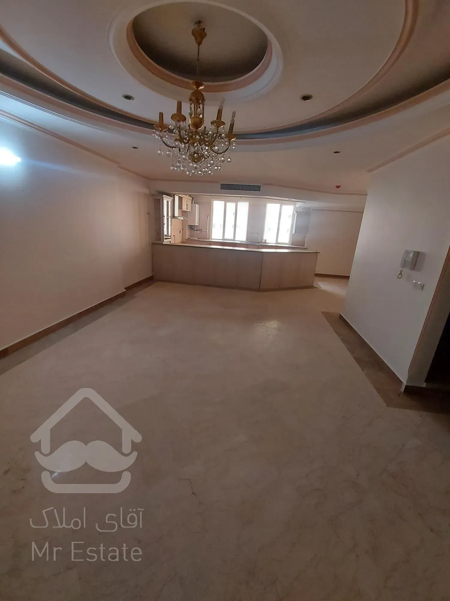 فروش ۱۰۵ متری دریاچه با سند تک برگ