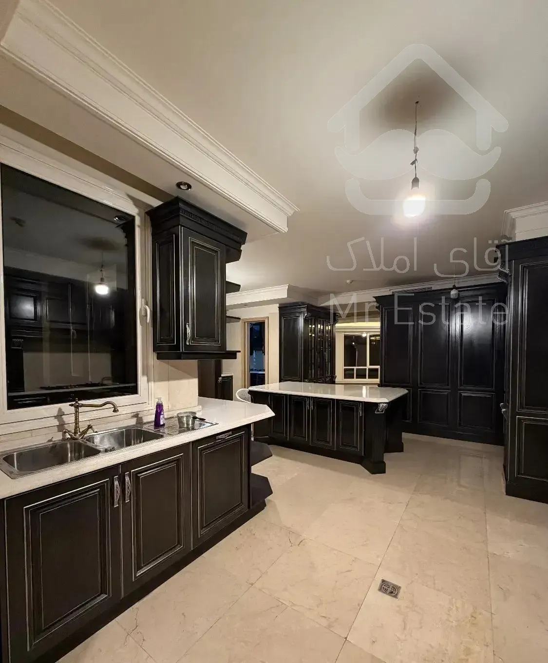 اپارتمان ۴۰۰ متر اجاره۳خواب مستر (خاص ترین)