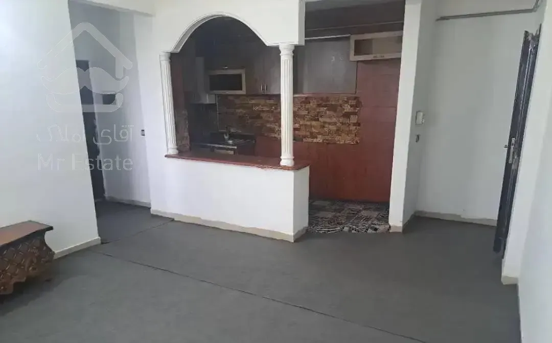 آپارتمان ۷۰متری نزدیک جاده اصلی