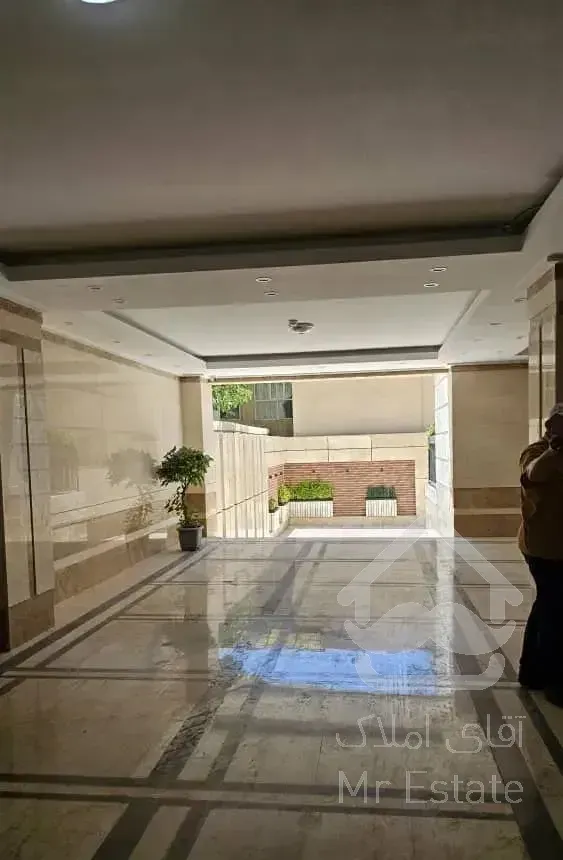 اپارتمان ۱۷۰ متری