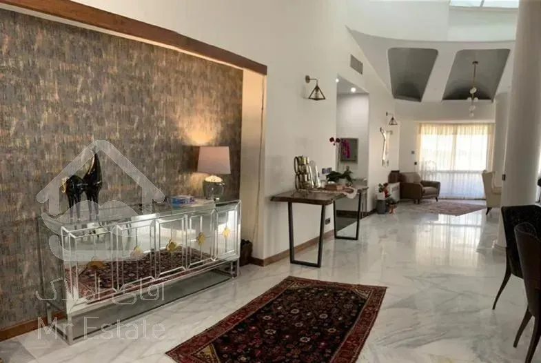 عمار پارک مهر ۲۰۰ متر/ ویو ۱۸۰ درجه