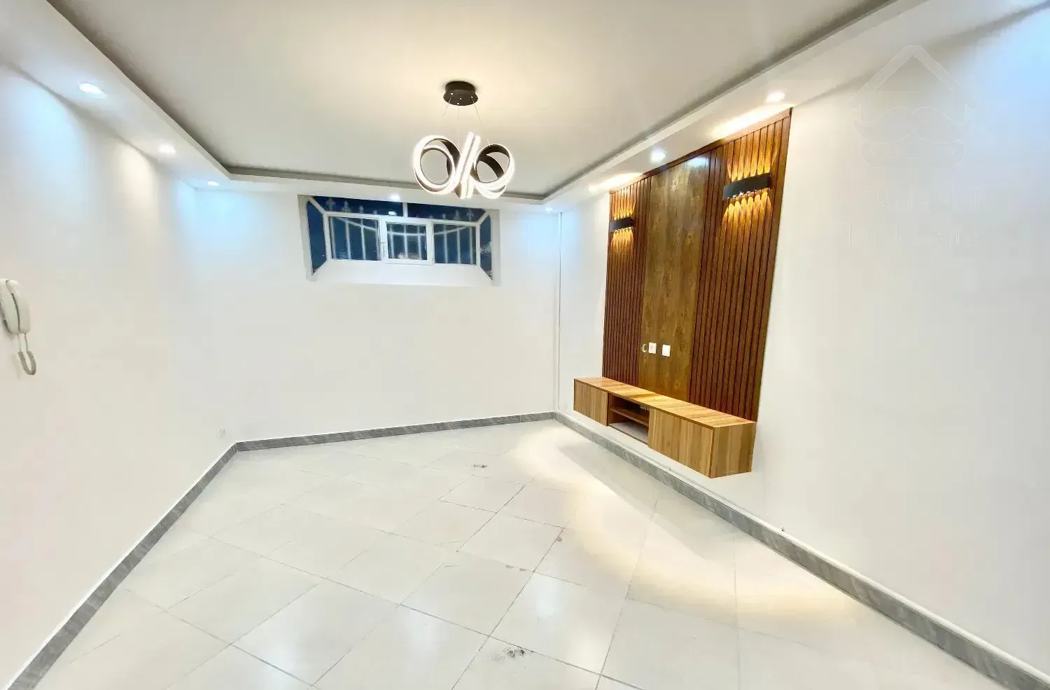 آپارتمان قصرالدشت۵۱متری تکواحدی با حیاط فول دیزاین