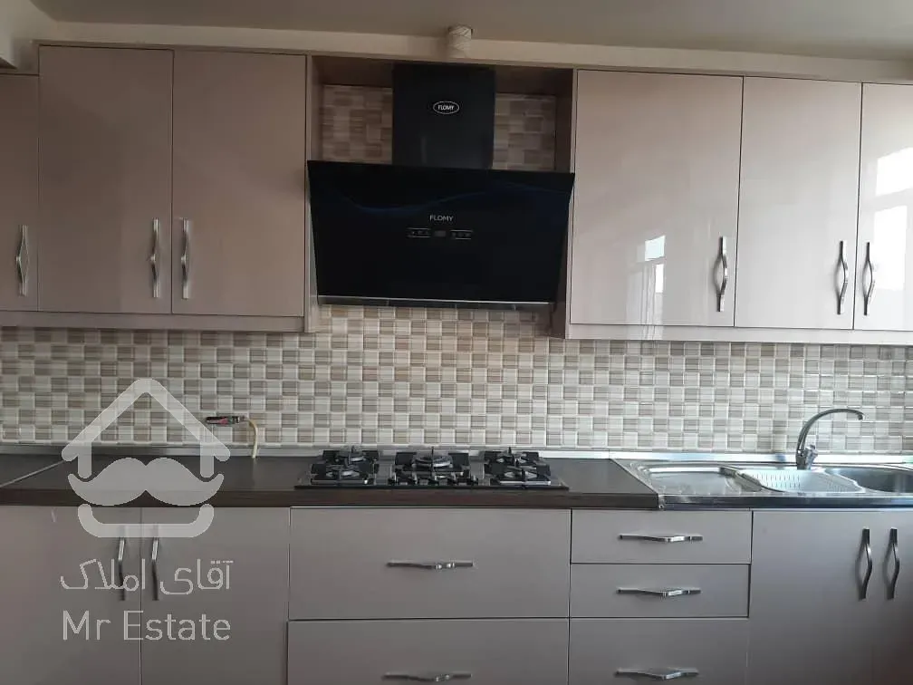 آپارتمان ۱۴۰ متری جنت آباد جنوبی