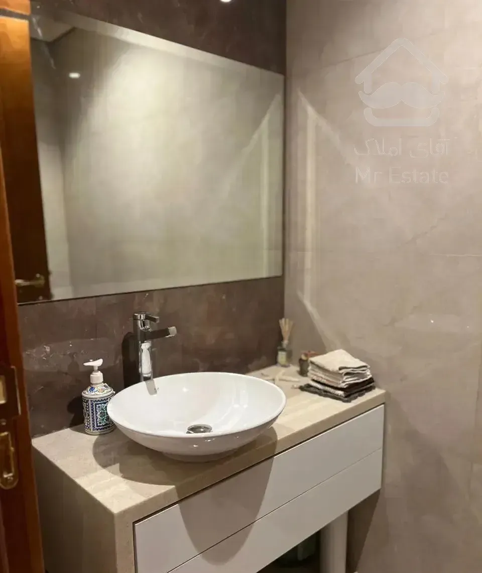 الهیه مقصود بیگ ۱۵۸ متر طبقات بالا