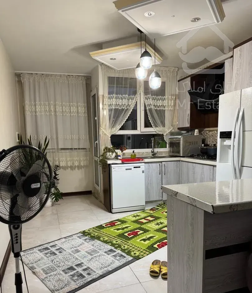 آپارتمان ۷۷ متری/۲ خوابه/پارکینگ اصلی