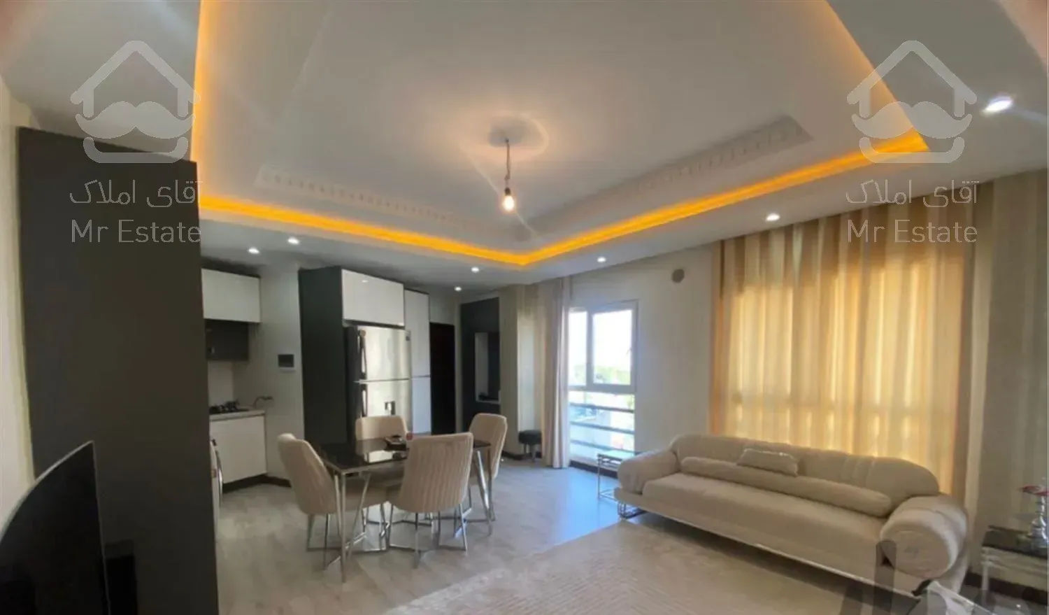 آپارتمان۶۱متری فول غرق‌نور شریعتی