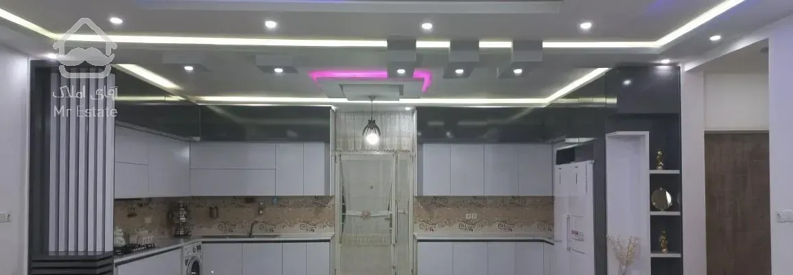 ساخت و اجرای انواع کمد دیواری  و کابینت