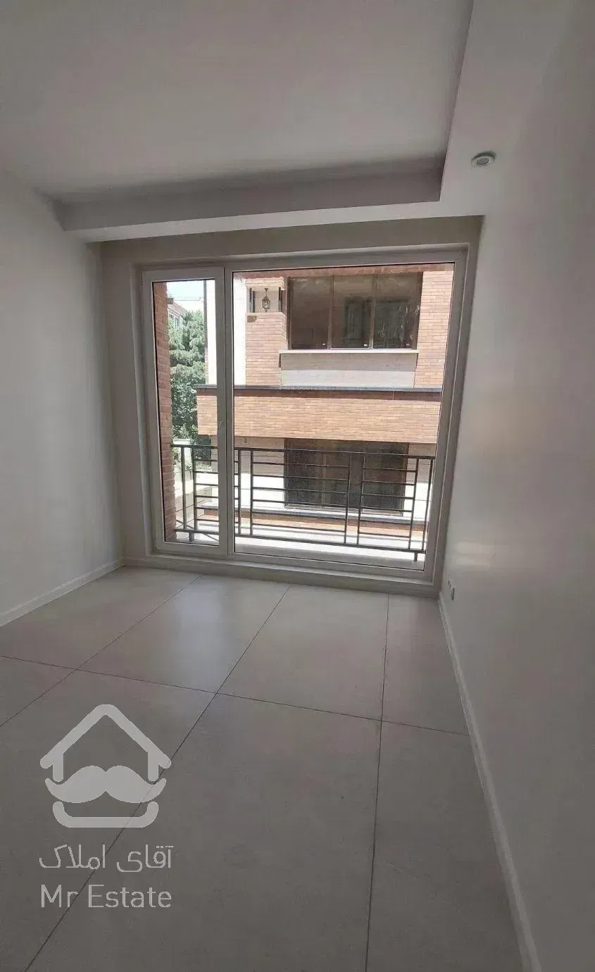 باغ فردوس،150 متر،3خواب