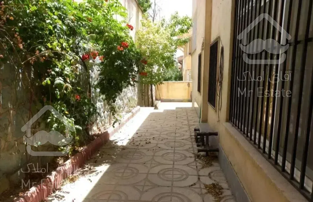 مستغلات/600متر بنا/چهار واحد مجزا در 803متر زمین