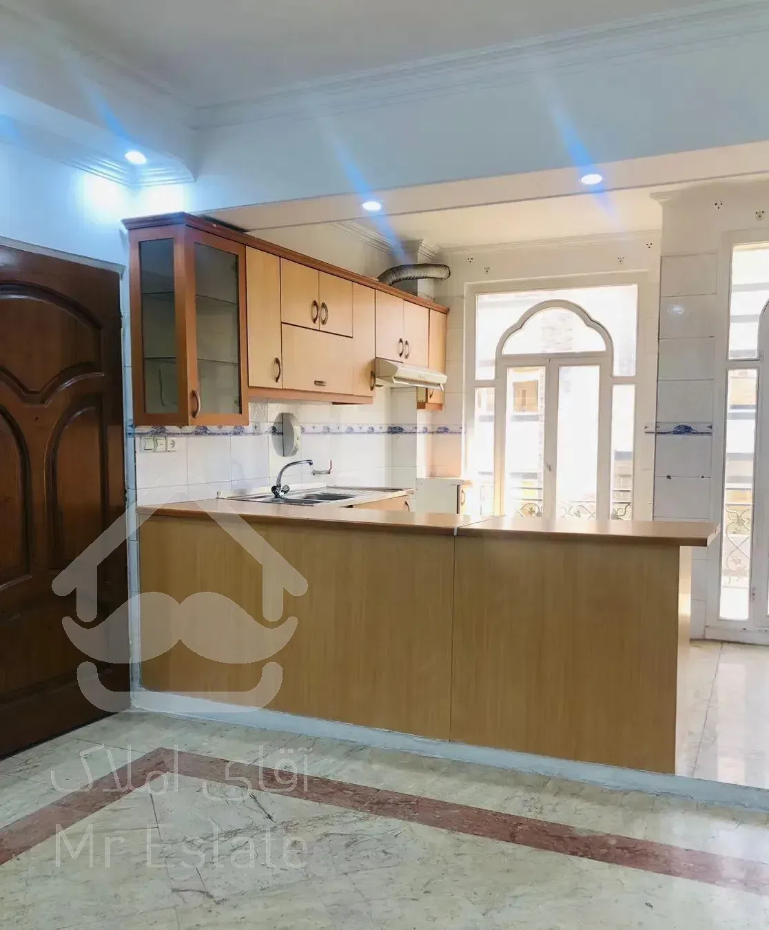 80 متر نقاشی شده بالکن دار خوش نقشه فول کم واحد