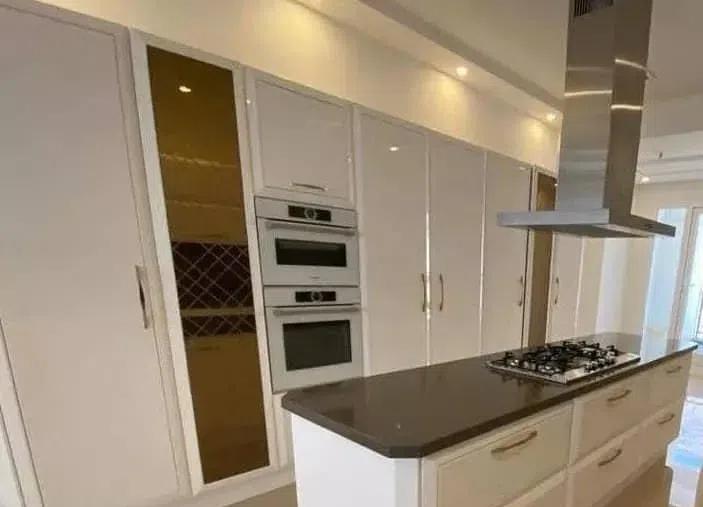 تاپ لوکیشن ۲۰۰متر ۳خواب ۱مستر