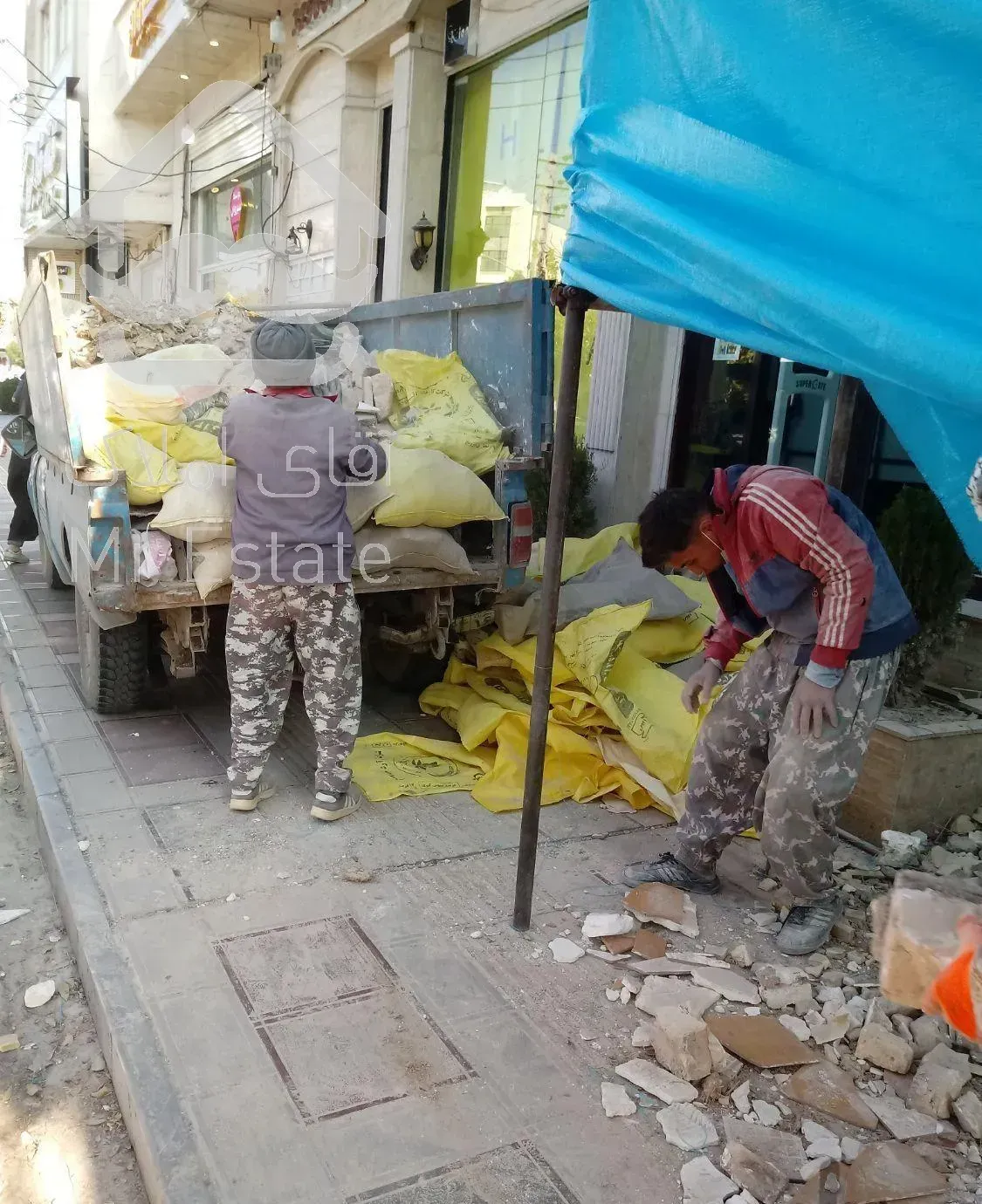 حمل نخاله ساختمانی بانیسان وخاور.ماسه.سیمان پوکه