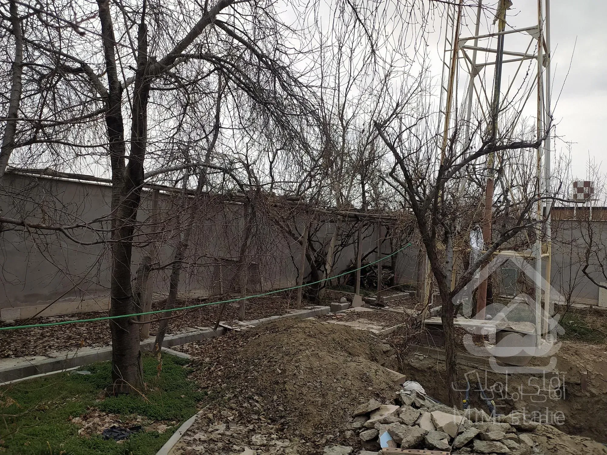 ۱۳۰۰متر ویلا واقع در کردان جنوبی تهران دشت سرخاب