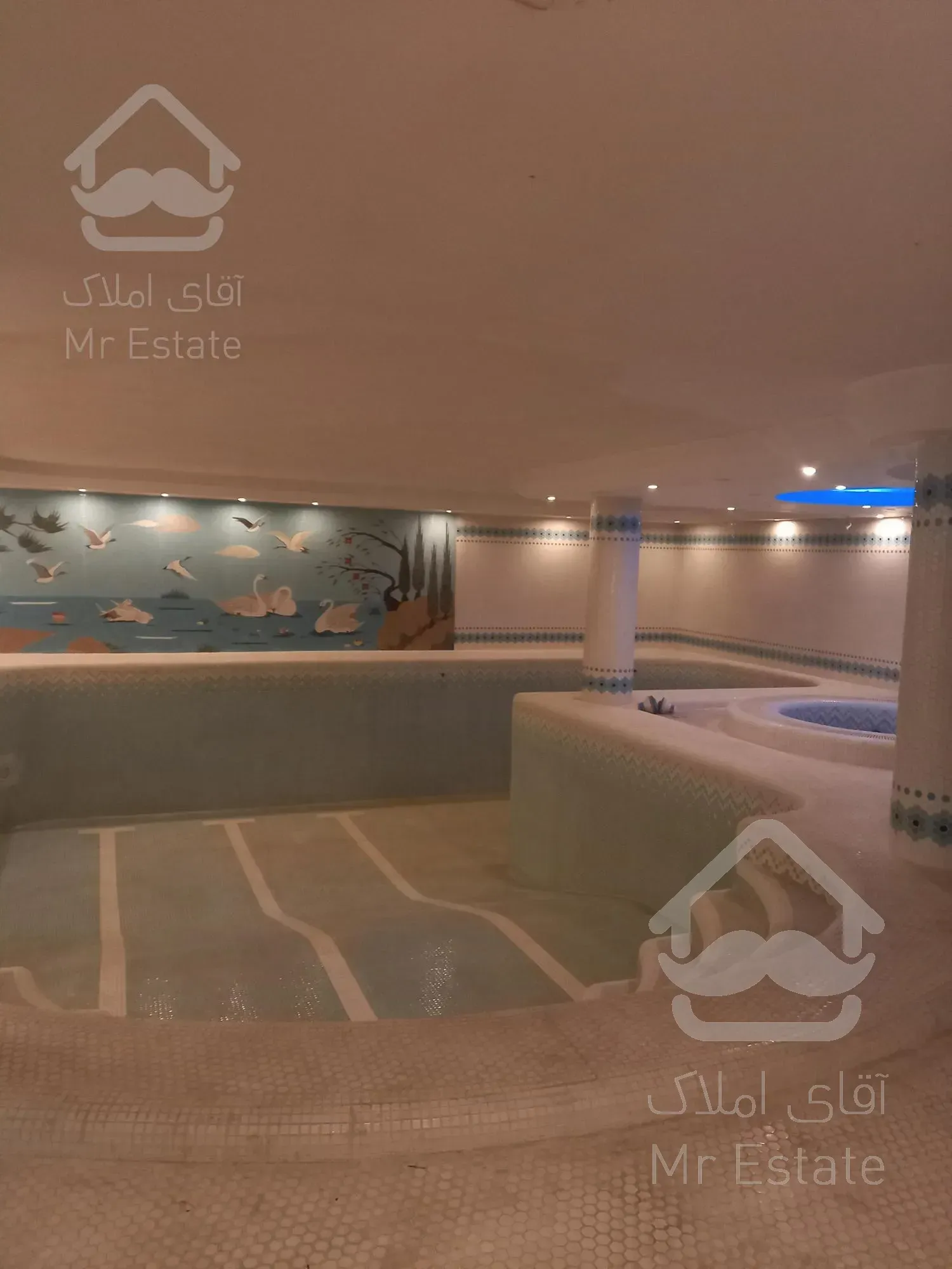 آپارتمان ۱۳۵ متری محمودیه زعفرانیه