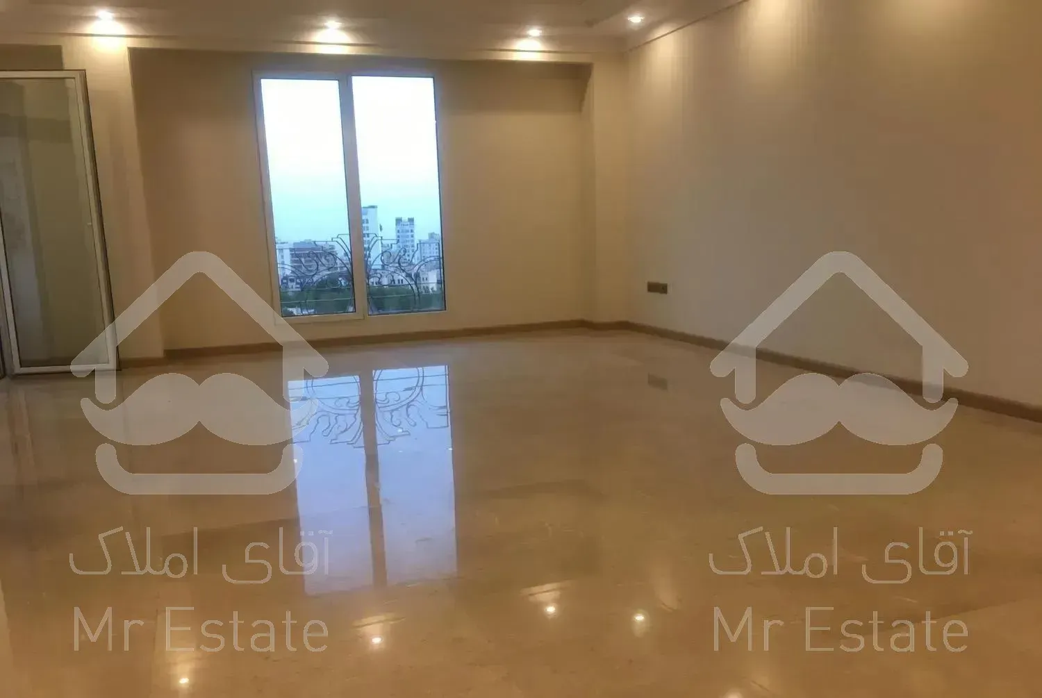 اپارتمان ۱۴۰ متر کامرانیه شمالی ( دیبا)