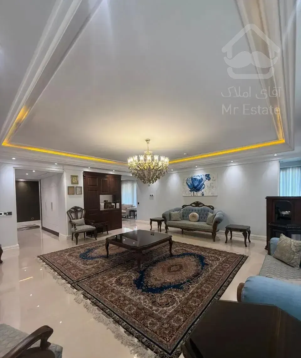 235متر 3خواب کامرانیه ثروتی/ 2پارکینگ/ فول مشاعات