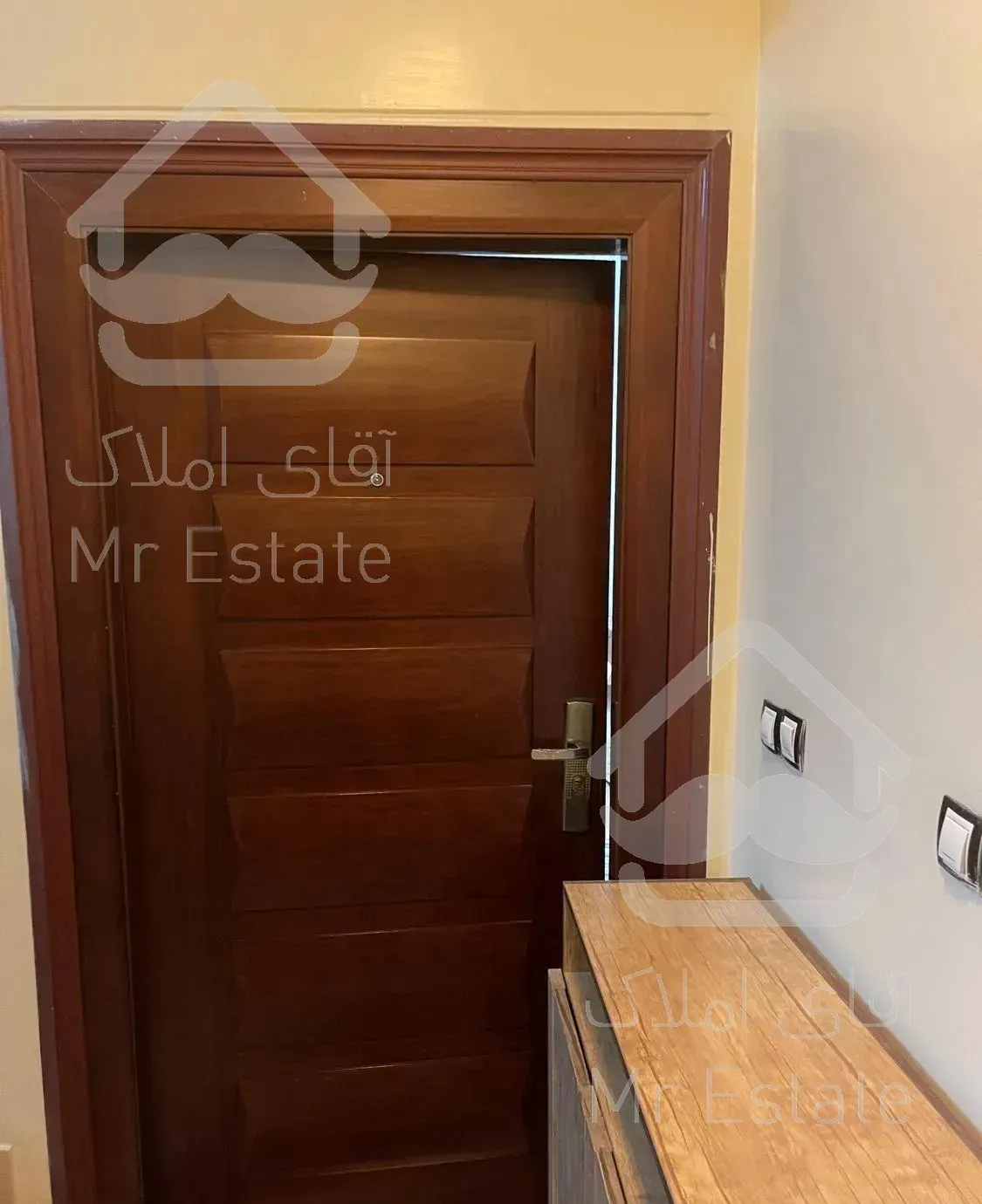 اپارتمان ۱۳۰متری ۳خوابه شهرک ابوذر