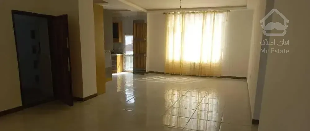 *آپارتمان ۱۳۰متری* نوساز *رویان*