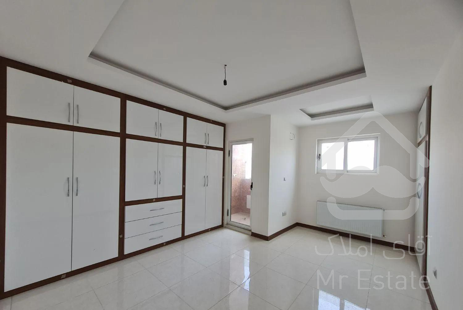 ملک شهر،آپارتمان ۱۵۶ متر سه خوابه