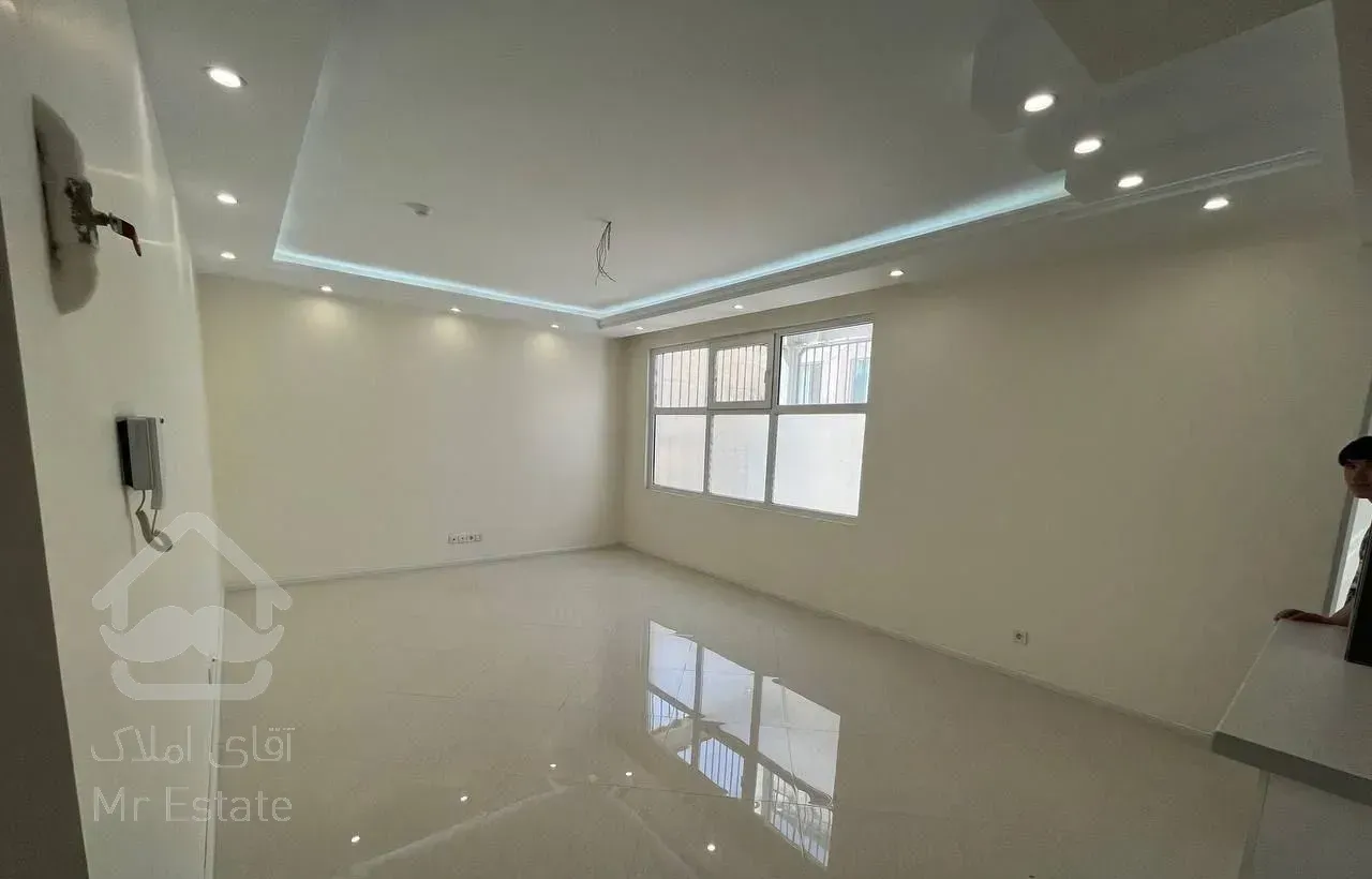 ۷۵متر.دو خواب .خ لارستان