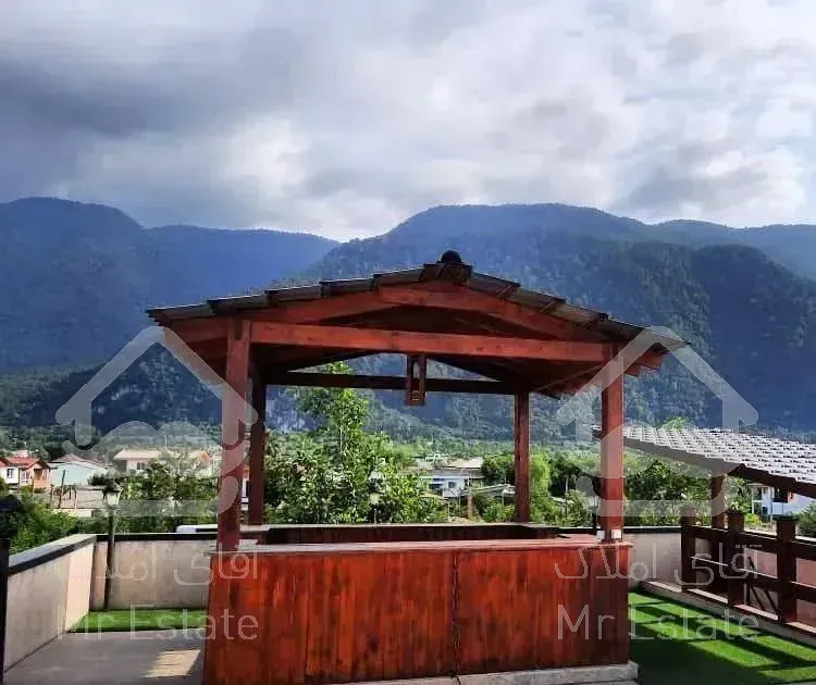 ویلا تریبلکس ۳۳۰متری/استخر ۴فصل / منطقه کاملابرند