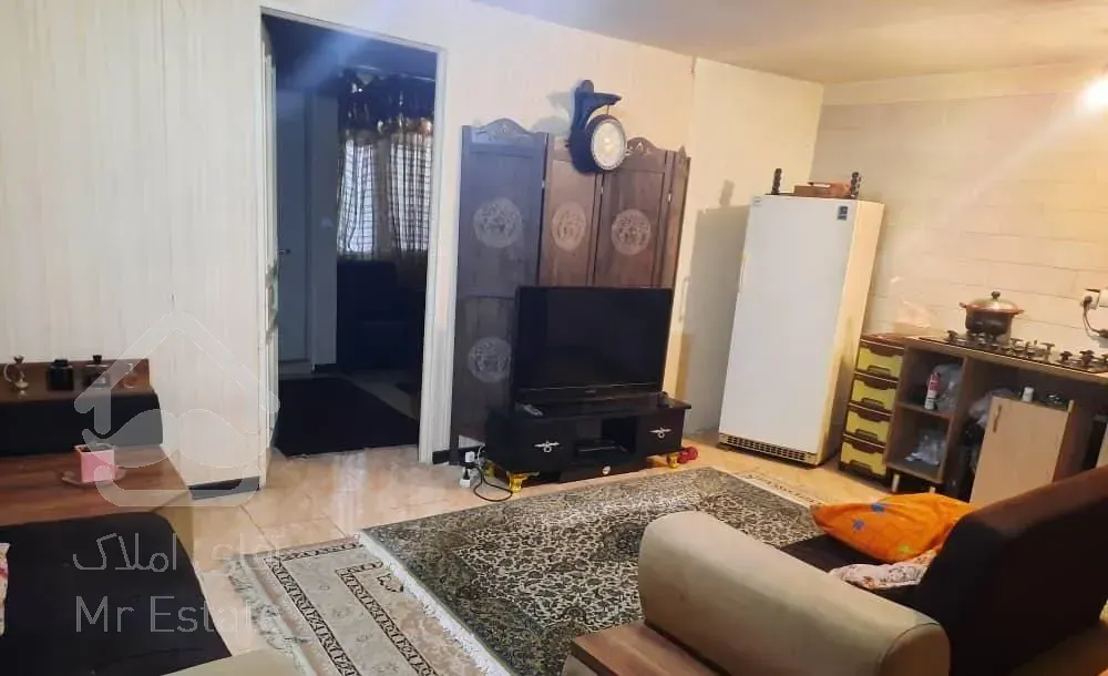 ستارخان ۴۵ متر ۱ خواب طبقه اول تک واحدی