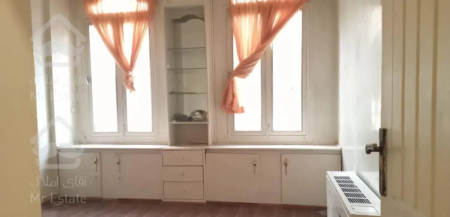 جردن ونک ۱۵۲ متر ۳ خواب سکونت و سرمایه گذاری