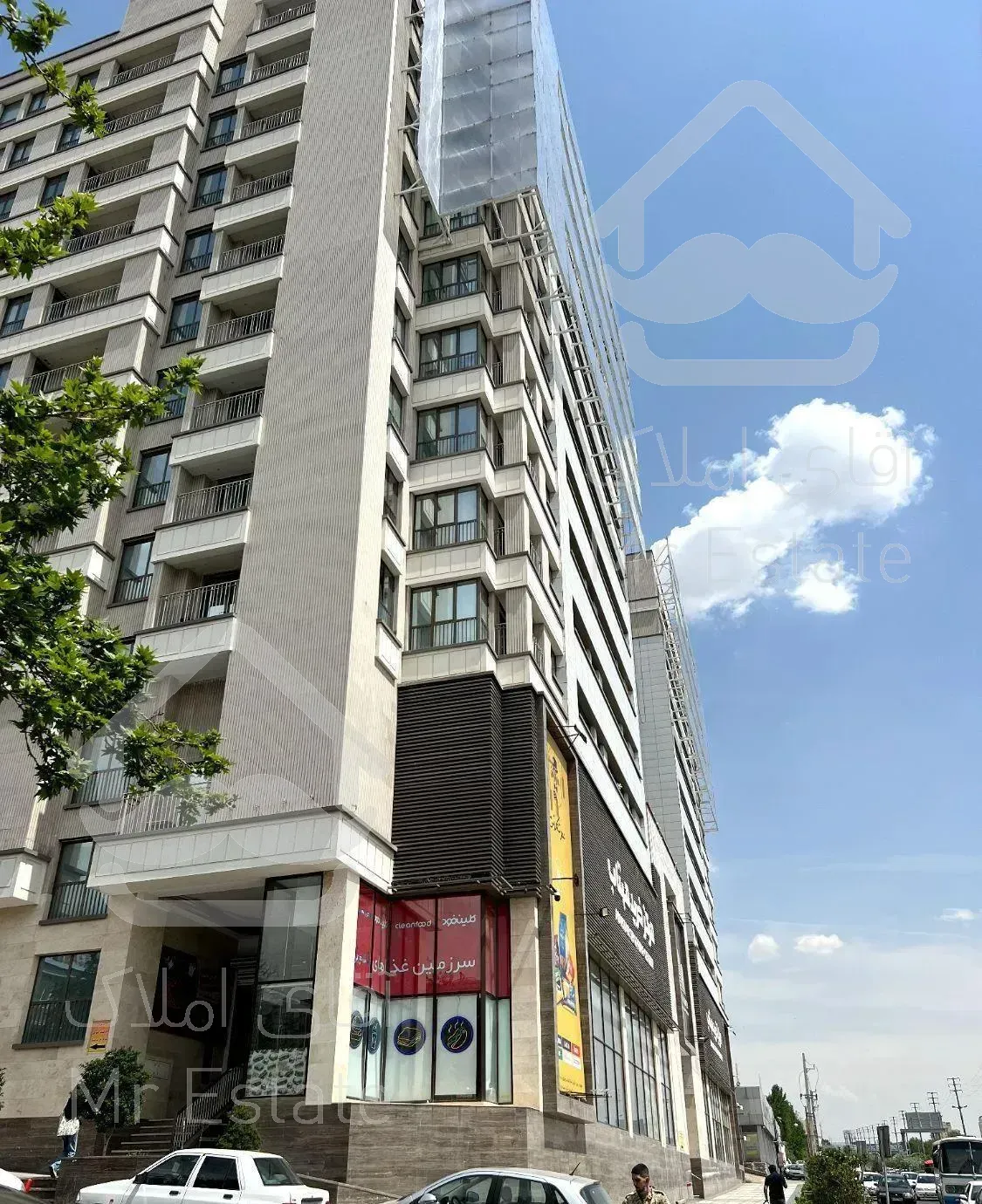 آپارتمان ۳ خوابه کنار گذر ارتش