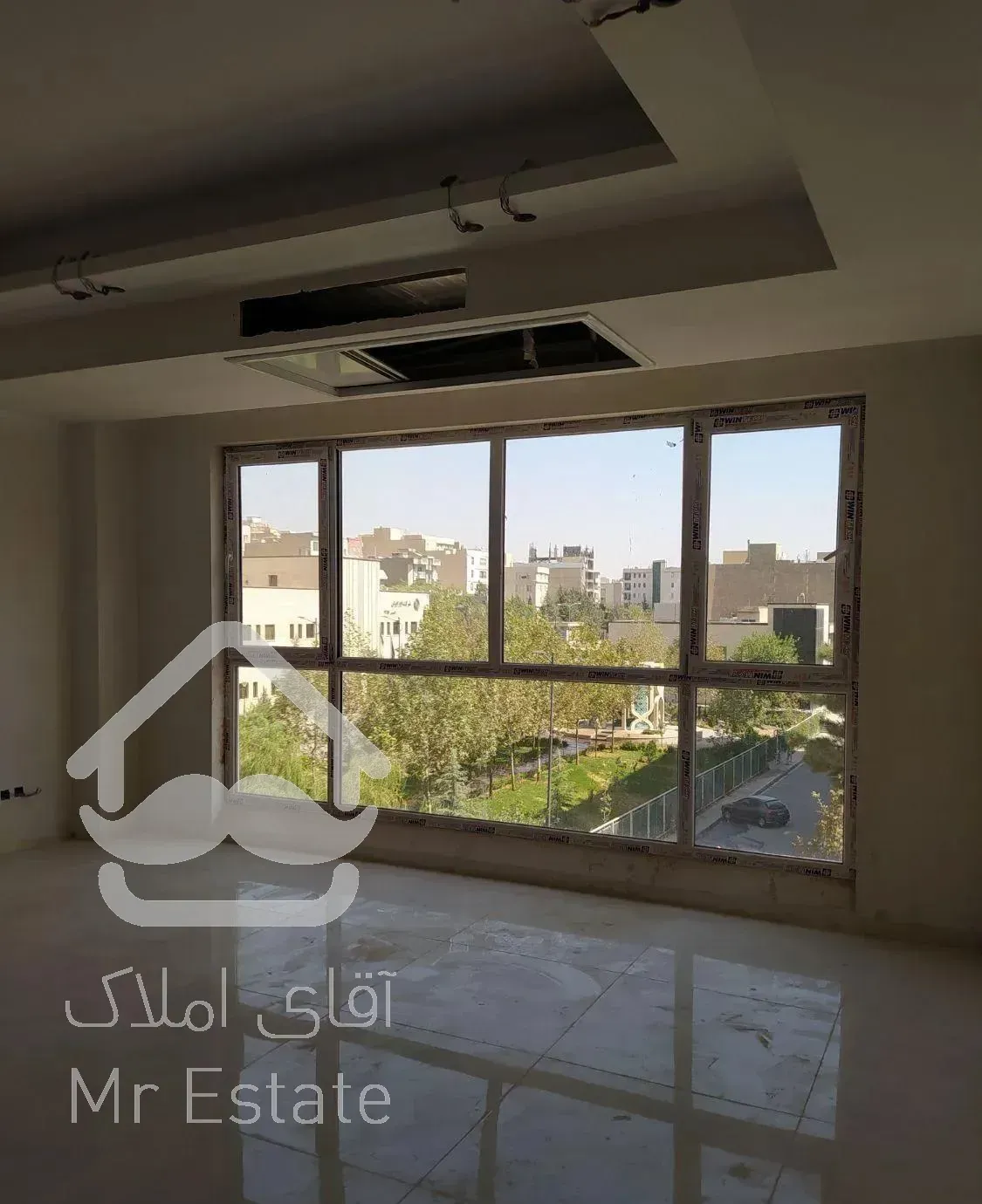 برج مجلل الماس هروی ۱۲۰ متر ویو دار