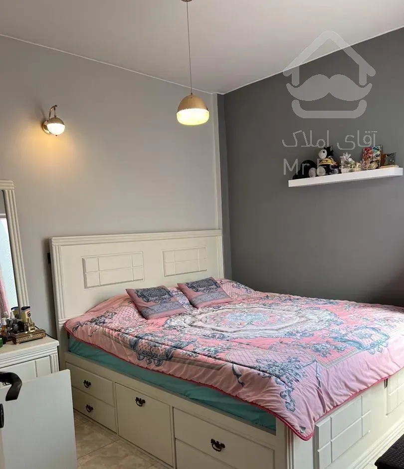 فروش آپارتمان ۷۰ متری ۲ خوابه طبقه ۴ در میدان حر