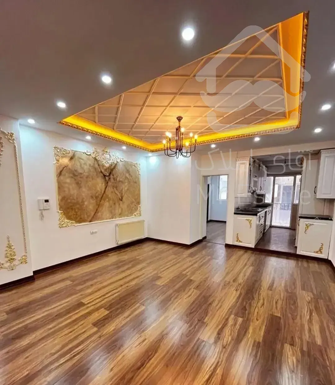 ۵۸ متر برج برند سندتکبرگ دوخواب فول آپشن