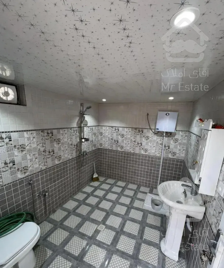 باغ منزل ویلایی (صدرا)