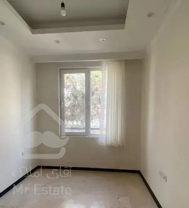 آلاله شرقی نیلوفر 108 متر نوساز (مالک هستم)