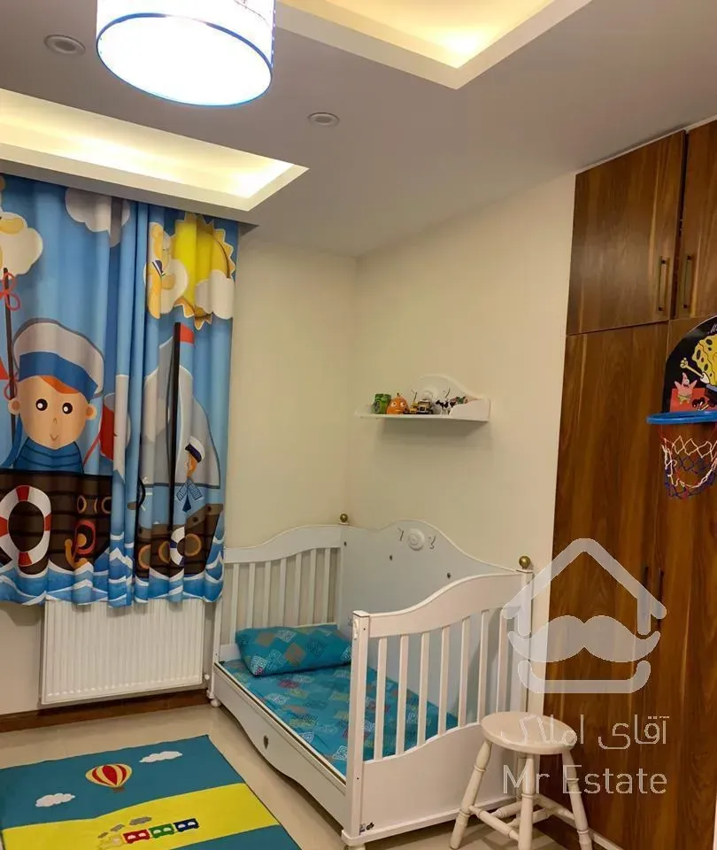 واحد ۱۶۰ متری فول امکانات مهرشهر