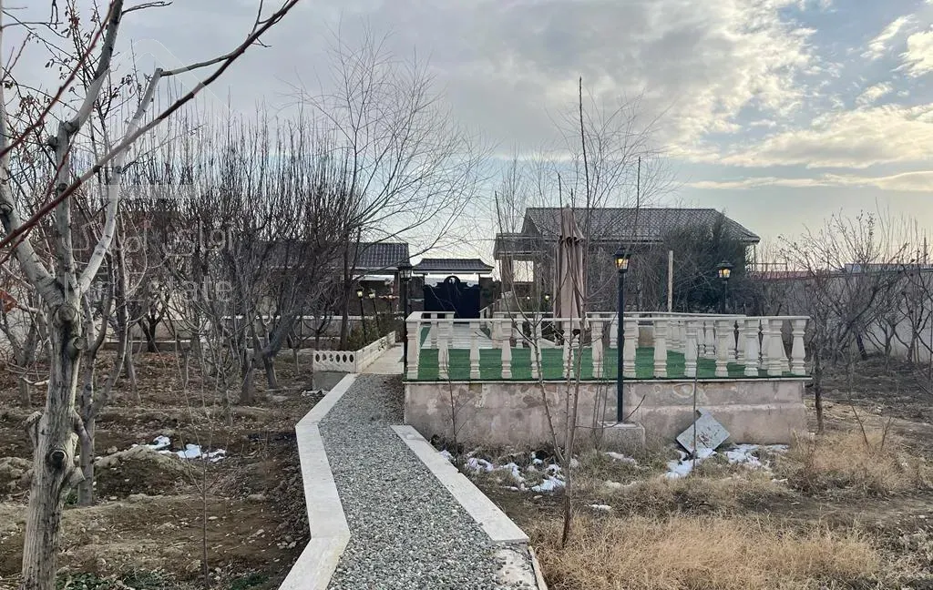 1250متر زمین 150متر بنا زعفرانیه