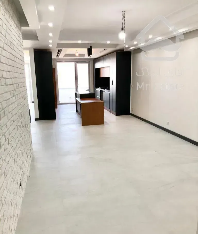 ۱۷۵ متر فول بازسازی ولنجک